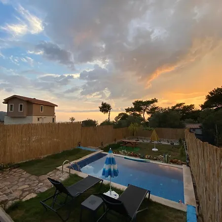 Villa Yıldızlararası *